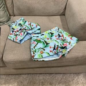 Dygarni shorts and top set